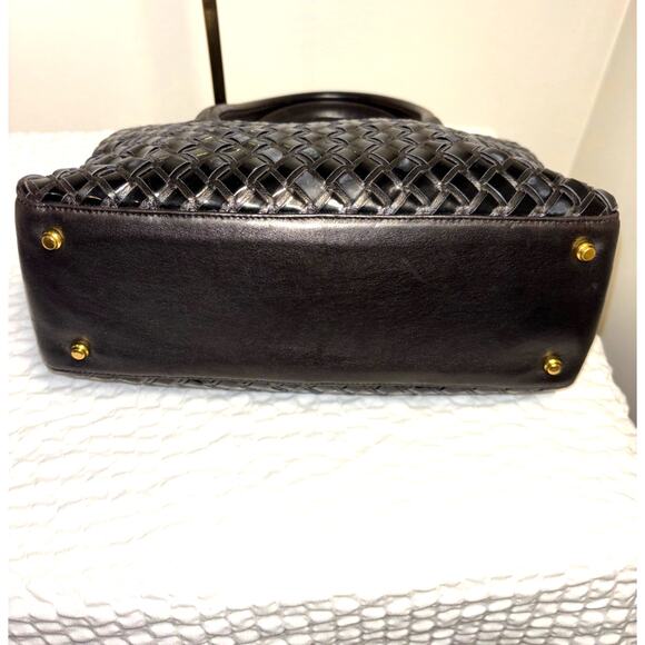 Bally Basket Weave Black Leather Top Handle Handbag - Picture 4 of 7